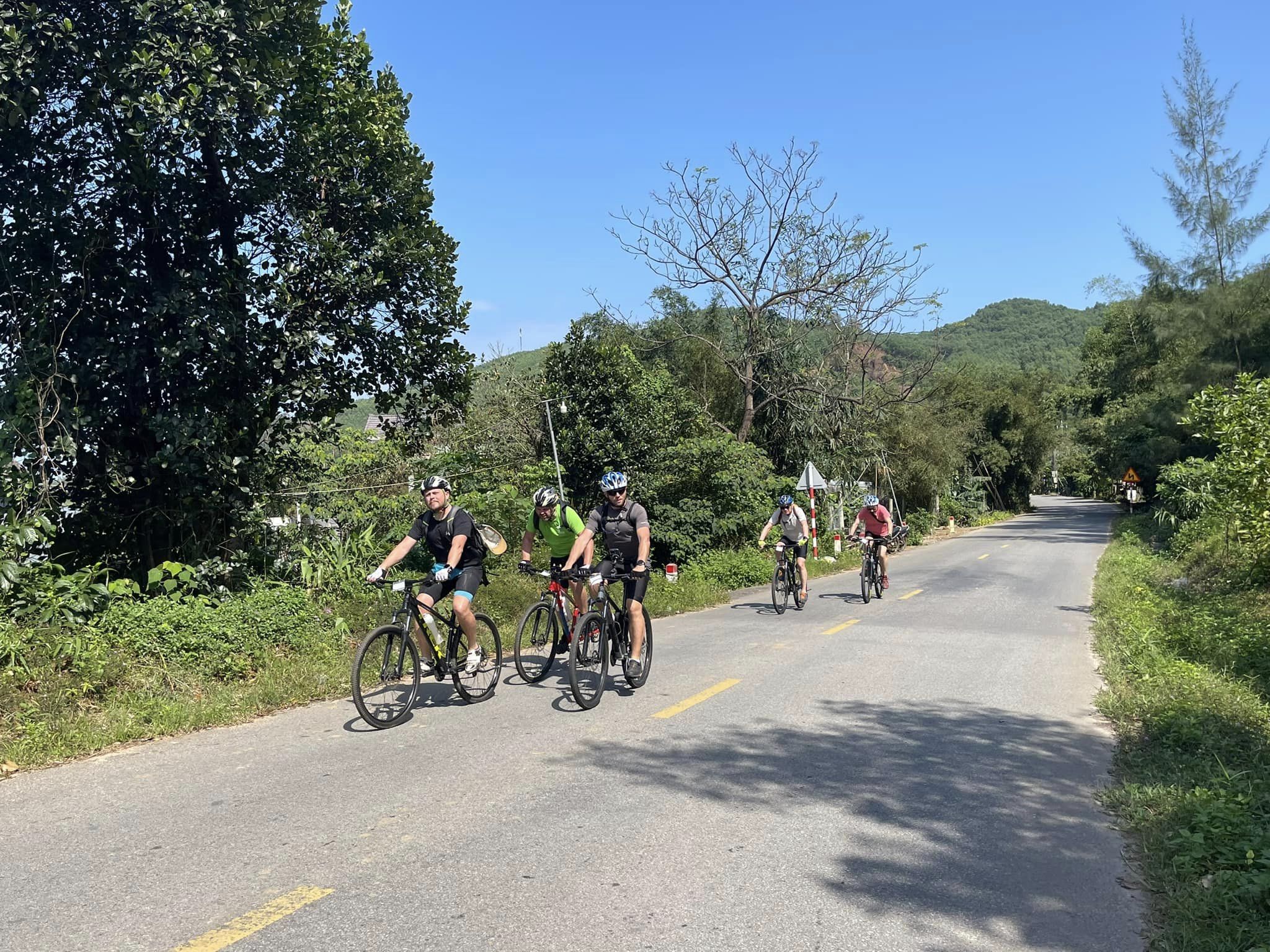 Hanoi Adventure Cycling To Luang Prabang 12 Days